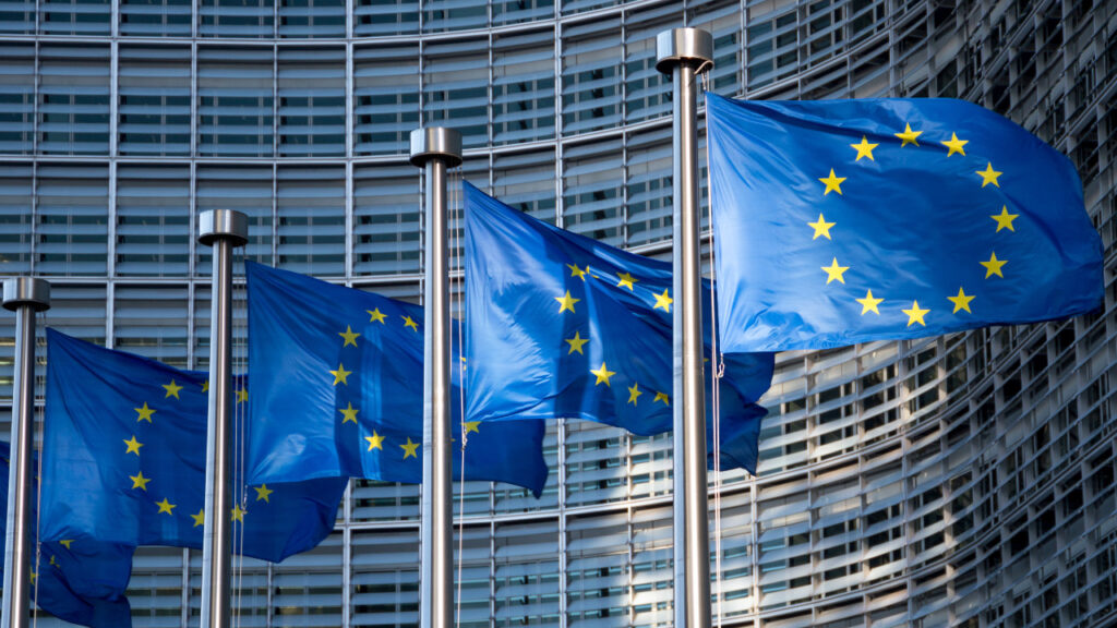 EU Parliament Committee Votes Against Proof-of-Work Ban, Supports Alternative Amendment on Crypto Assets