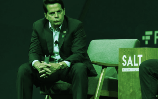 Scaramucci Recalls 'Betrayal' by SBF: 'I Considered Him a Friend'