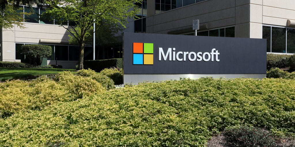 Less than 1% of Microsoft Shareholders Voted in Favor of Investing in Bitcoin