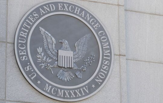 SEC Chair’s Dire Crypto Warning: Thousands Are Doomed to Fail