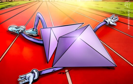 ETH Falls Under $3K As BTC Slumps Toward $90K