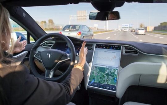 Tesla to gate Full Self‑Driving behind monthly subscription starting Feb. 14