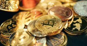 XRP, Solana funds buck trend as crypto ETPs shed $454M