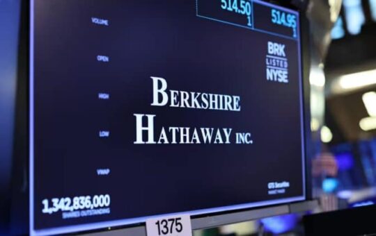 Berkshire Hathaway resumes buybacks for first time since 2024 as CEO Greg Abel also buys stock